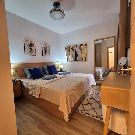 Natalia - Melrose Place *