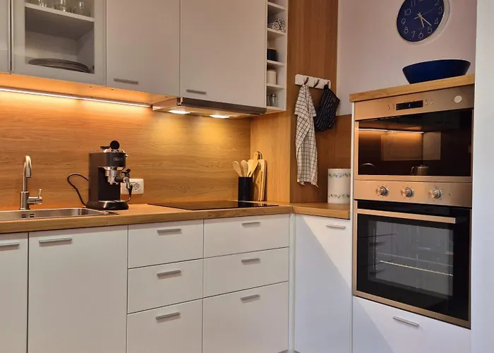 Natalia - Melrose Place *