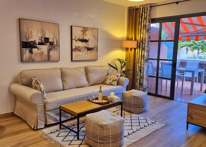 Natalia - Melrose Place Apartment *