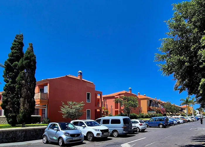 Natalia - Melrose Place Arona (Tenerife)